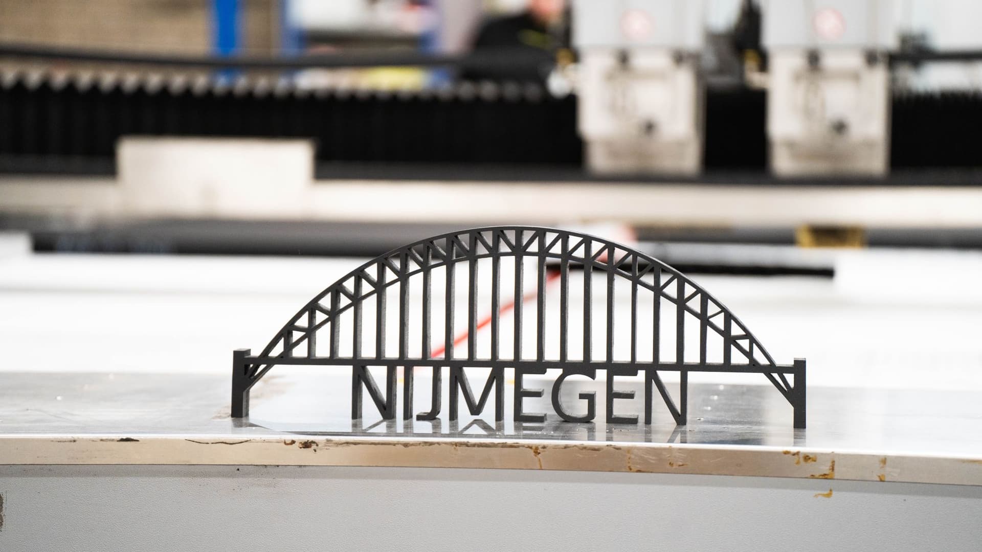 ilovenijmegen brug rubber schuim